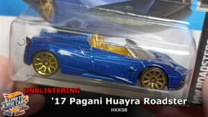 unblistering '17 pagani huayra roadster hkk08