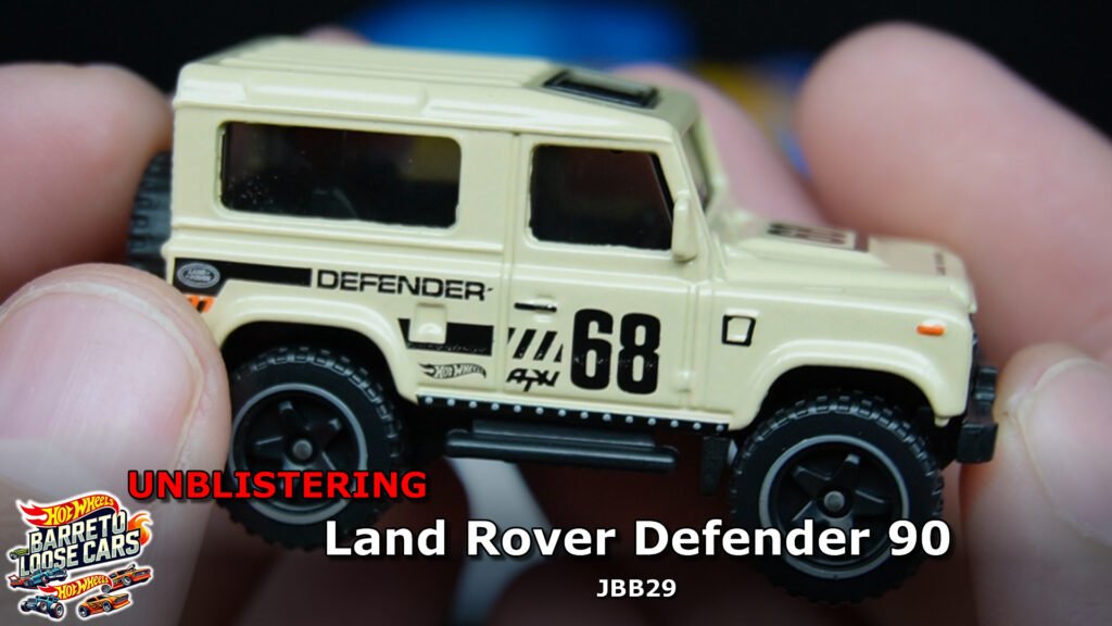 Review completo do Land Rover Defender 90 (JBB29) Hot Wheels 1/64 loose.